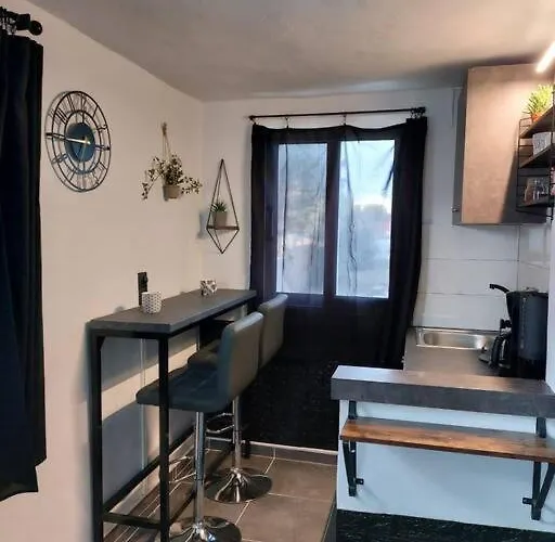 Casa Di Angelo פסאלידי